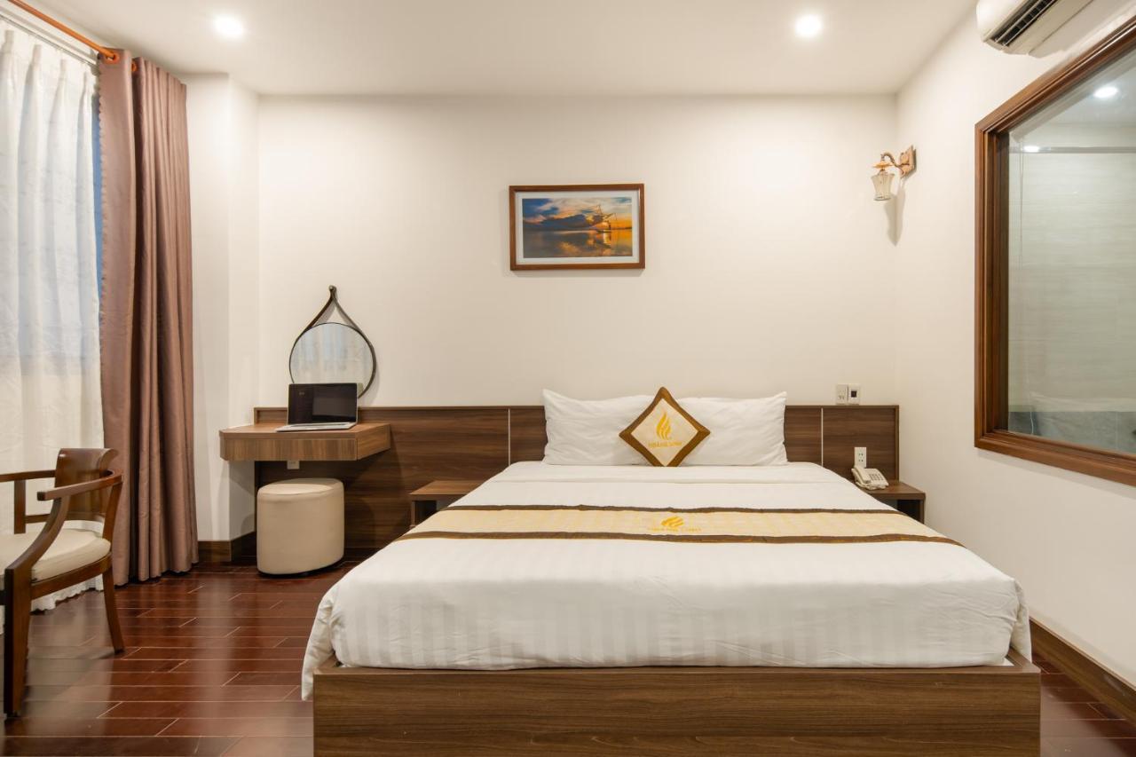 Khách sạn Hoang Linh